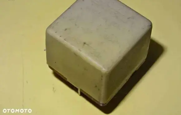 Fiat Bravo - Brava Other relay B047