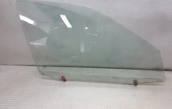 BMW 3 E46 Front door window glass four-door