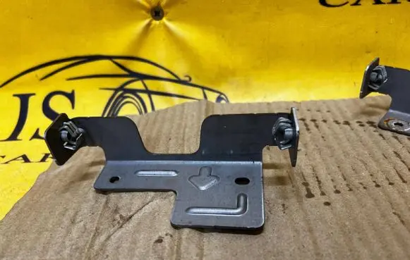 Ford Kuga III Other exterior part LV4BS045B34AA