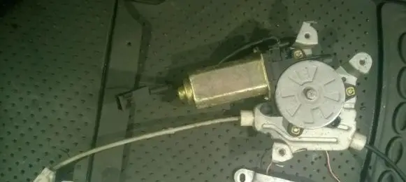Rear door window regulator motor