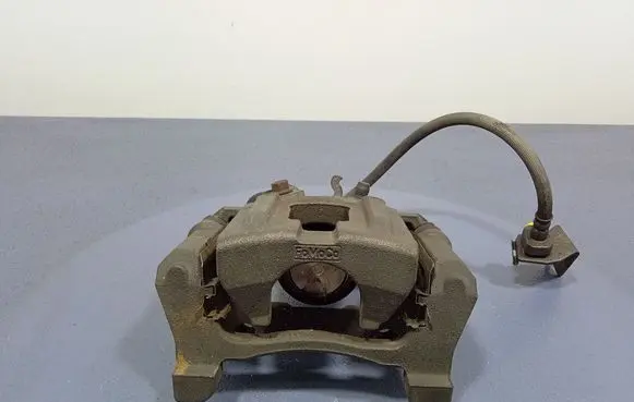 Ford Mustang VI Rear brake caliper GB2HE