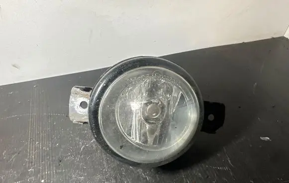 Nissan X-Trail T30 Front fog light 89210439