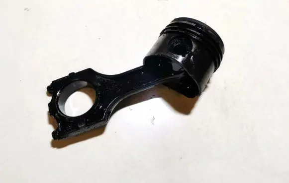 Opel Omega B1 Piston with connecting rod 989