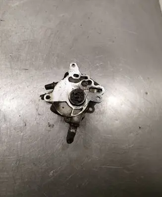 Mitsubishi Outlander Vacuum pump 03g145209