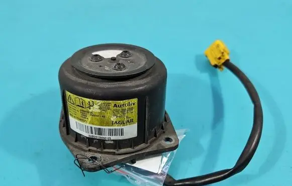 Jaguar XF X250 Pedestrian airbag 8W2316E600AC IMPRK1596394