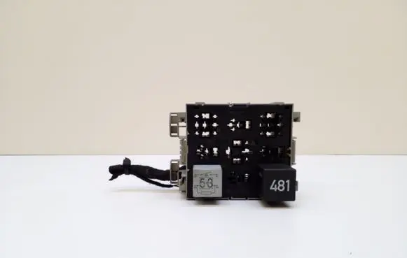 Volkswagen Touareg I Fuse module 7L0937503A
