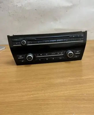 BMW 5 F10 F11 Interior fan control switch 16046610 D5415