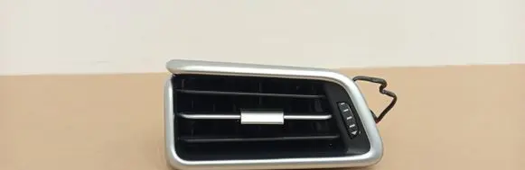 Maserati Ghibli Dashboard side air vent grill/cover trim 08905005