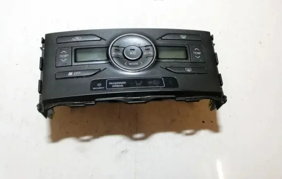 Toyota Auris 150 Climate control unit 5590002230b 7g176310031ja