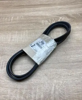 Opel Corsa E Alternator belt 55562422