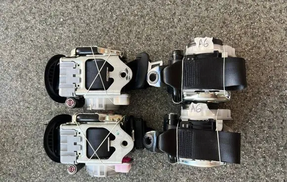 Audi A6 S6 C8 4K Set of seat belts 