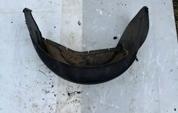 Volvo C70 Rear arch fender liner splash guards 8618252autopartsa1