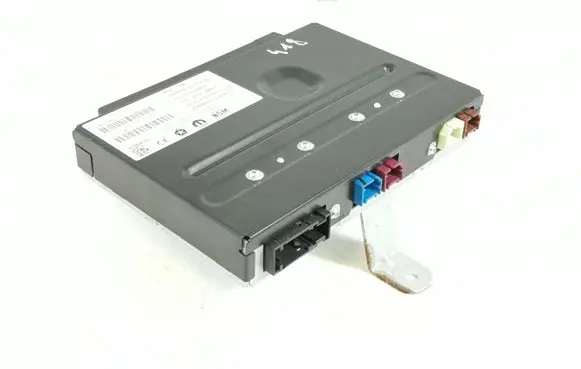 Chrysler Pacifica Video control module 68227168AN