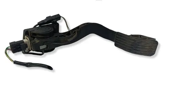 Peugeot 307 Accelerator throttle pedal 9650889180