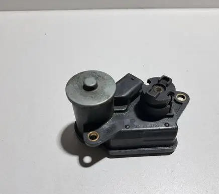 Mercedes-Benz C W204 Intake manifold valve actuator/motor A640150029