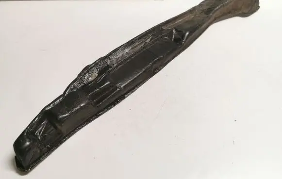 Buick Encore I Fender end trim 