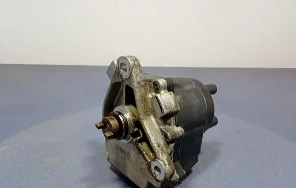 Honda Accord Spark distributor D4T00-00