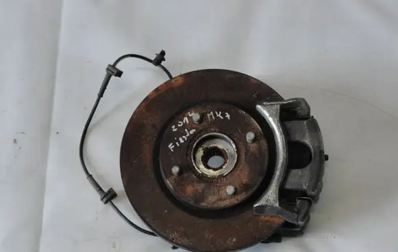 Ford Fiesta Front wheel hub spindle knuckle 3K170