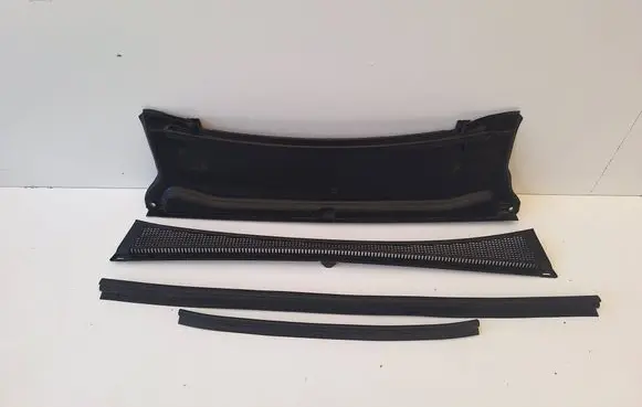 Renault Espace - Grand espace V Wiper trim 668117583R 668102151R