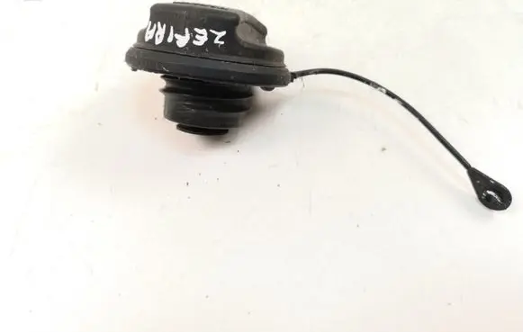 Opel Zafira B Fuel tank filler cap 