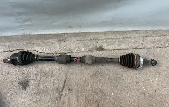 Hyundai i40 Front driveshaft 495003Z500