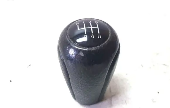 Mazda 5 Gear lever shifter trim leather/knob 