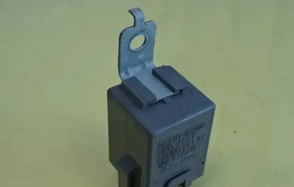 KIA Ceed Other relay 93710-1H000 937101H000