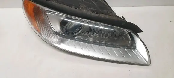 Volvo S80 Headlight/headlamp 30796134 6333200000