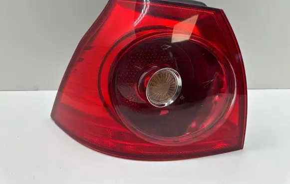 Volkswagen Golf V Rear/tail lights 1K6945095N