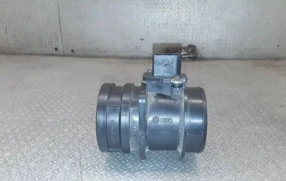 Audi A6 S6 C6 4F Mass air flow meter 06D906461