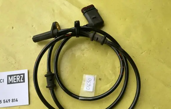 Mercedes-Benz C W203 ABS rear brake sensor A2035401317