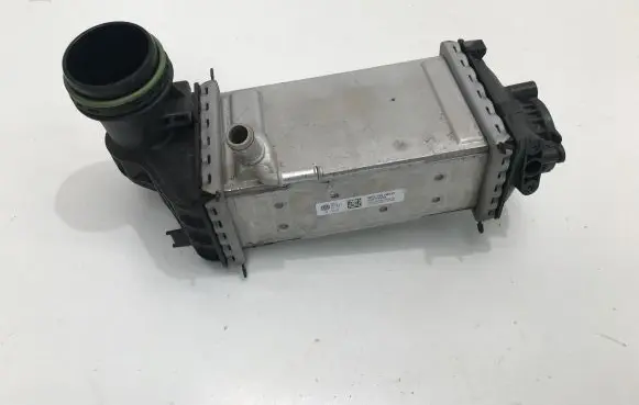 Volkswagen Golf VIII Intercooler radiator 05C145785C