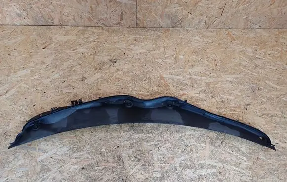 Mercedes-Benz C W203 Wiper trim 2038301713