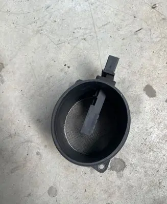 BMW X5 E70 Mass air flow meter 7805415