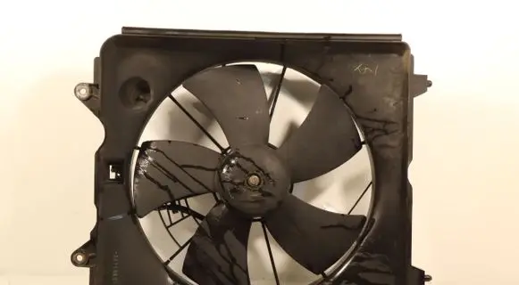 Honda CR-V Air conditioning (A/C) fan (condenser) 241108013
