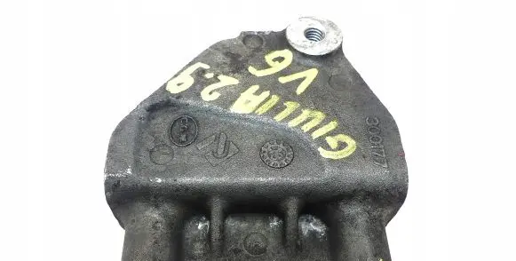 Alfa Romeo Giulia Engine mounting bracket 300177