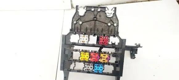 Skoda Praktik (5J8) Fuse box set 6Q7907371