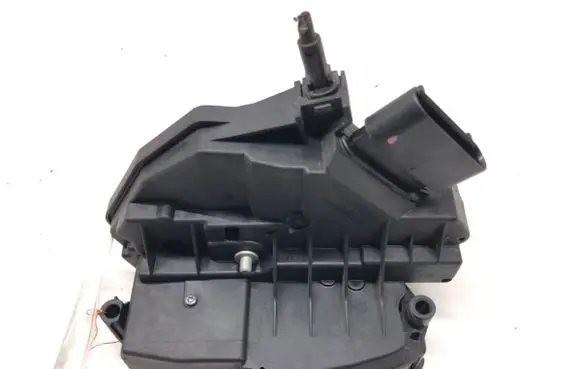 Ford Focus Front door lock BM5AA21812BG
