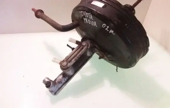Toyota Previa (XR30, XR40) II Brake booster 