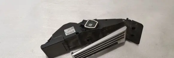 Infiniti QX50 (J50) Accelerator throttle pedal 18002EJ71C