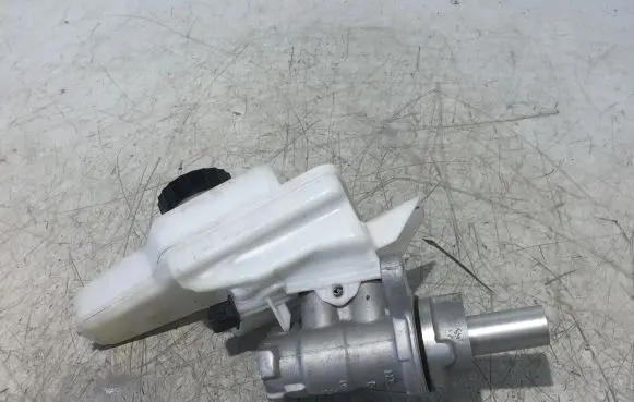 Toyota Yaris XP210 Master brake cylinder 853560 0363233621 38200859569