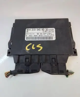 Mercedes-Benz CLS C219 Parking PDC control unit/module A2195450332 1039E00908 0263004072