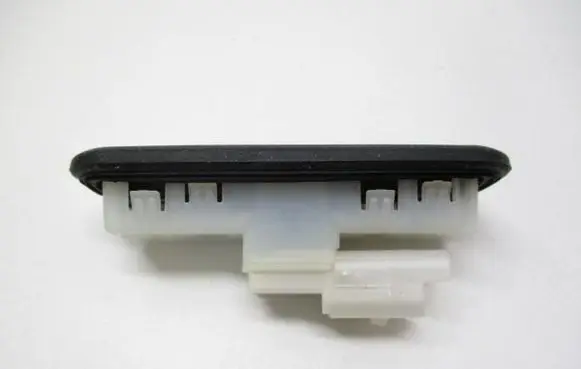 Peugeot 207 Tailgate opening switch 6490R3