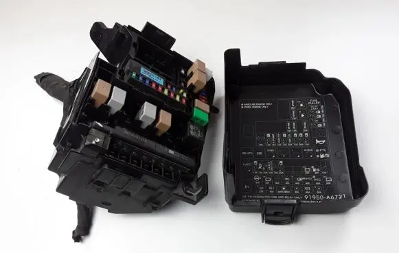 Hyundai i30 Fuse module 91950A6721