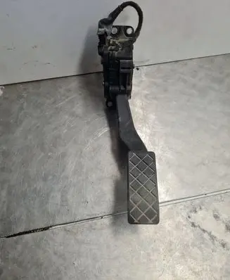 Volkswagen Transporter - Caravelle T5 Accelerator throttle pedal 7H1721503