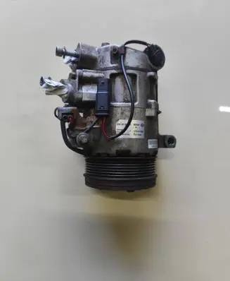 Mercedes-Benz E W212 Air conditioning (A/C) compressor (pump) 99000940 8FK361 20190701