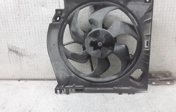 Renault Modus Electric radiator cooling fan 1831441000