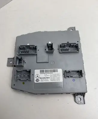 Mercedes-Benz C W205 Comfort/convenience module A2059006822