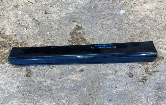 Mazda CX-60 Front door trim (molding) KR9R-51RB1 S2504P023
