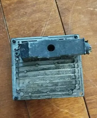 Ford Focus Engine control unit/module 4m5112a650hh s118934101h
